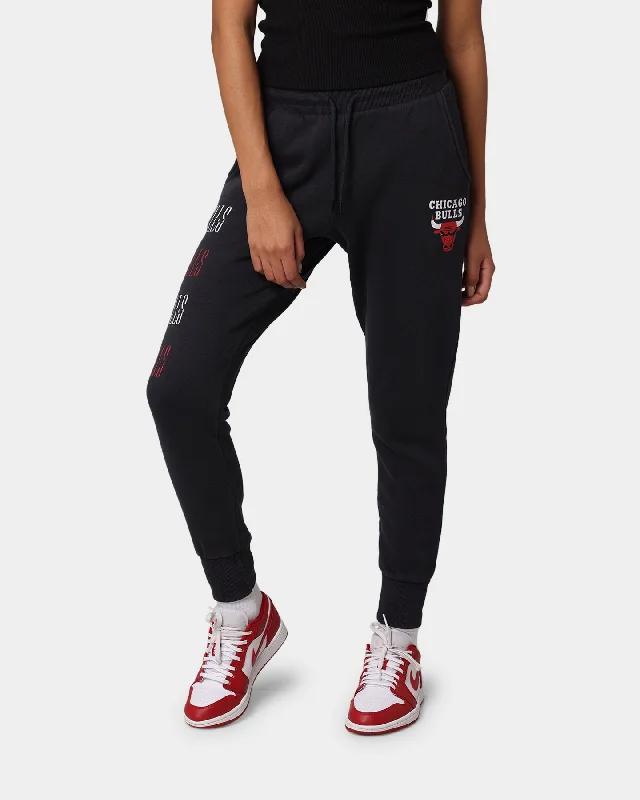 Mitchell & Ness Women's Chicago Bulls Split Logo Track Pant Faded Black Casual Plaid Pants