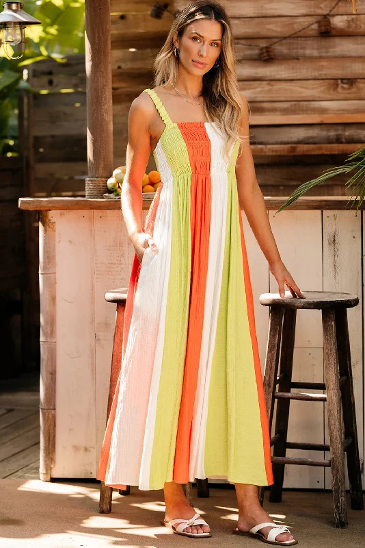 Shirred High Waist Fit and Flare Maxi Dress Comfortable Plunging Neckline Maxi Dress