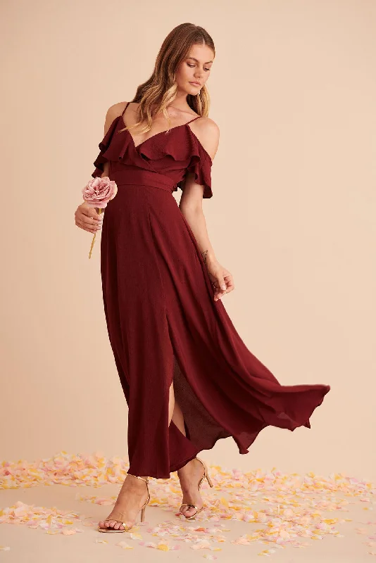 Marit Maxi Dress In Wine Comfortable Pleated Maxi Dress