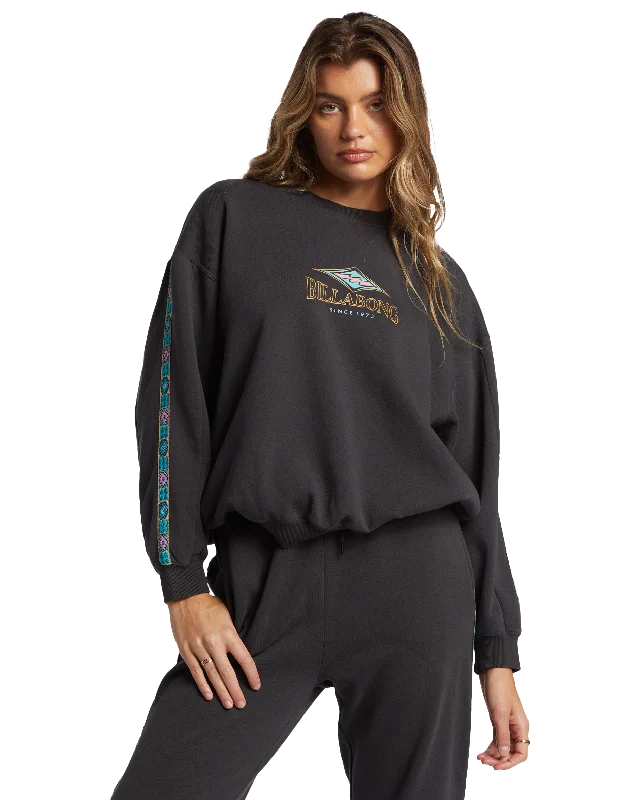 Swipe Right Sweatshirt in Black Sands Hoodie with Longline Fit Extended Stylish